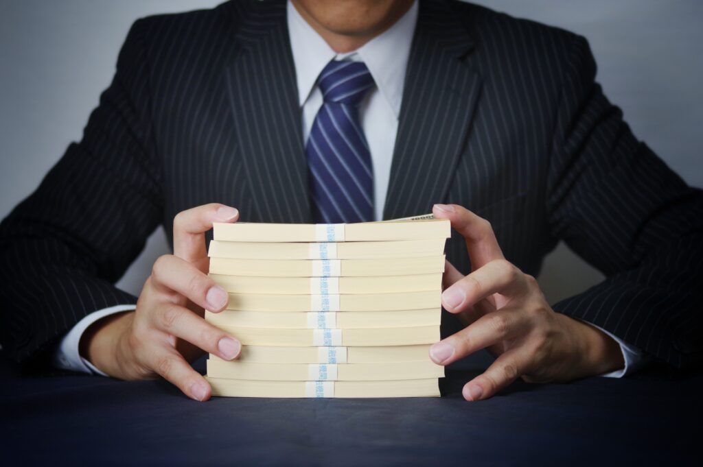 ビジネスローンを装うヤミ金の見分け方を解説！手口や貸金業登録番号の確認方法も紹介